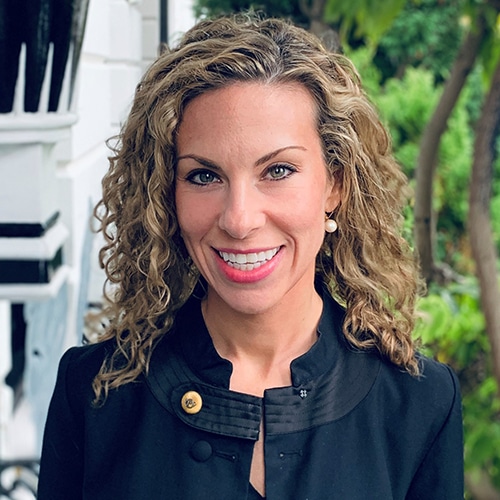 Dr Pamela Walker